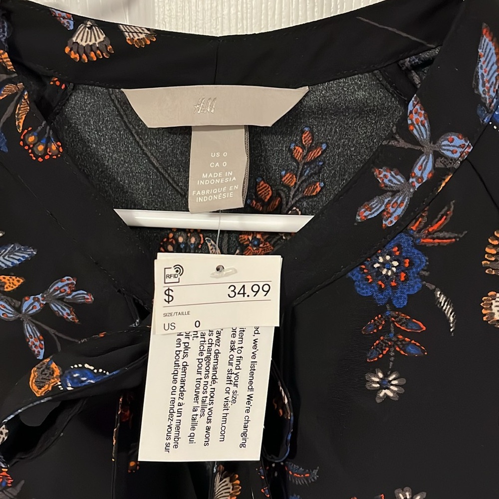H&M Black Floral Bow Tie Detail Dress - Picture 4 of 8